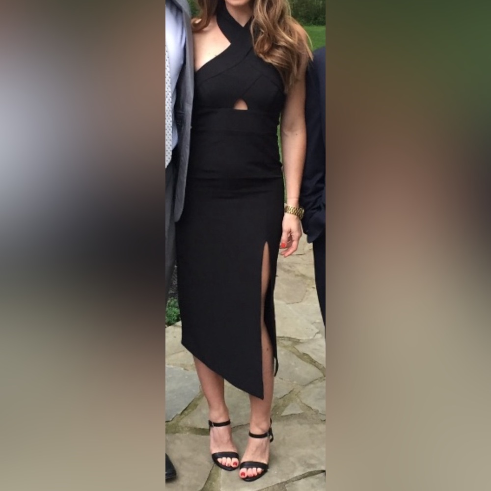 Shona Joy Black Cross Neck Halter Dress size 2 Like new